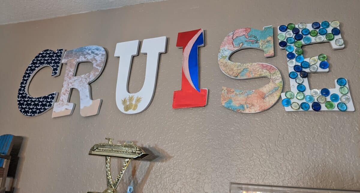Decorated letters on wall spell out CRUISE