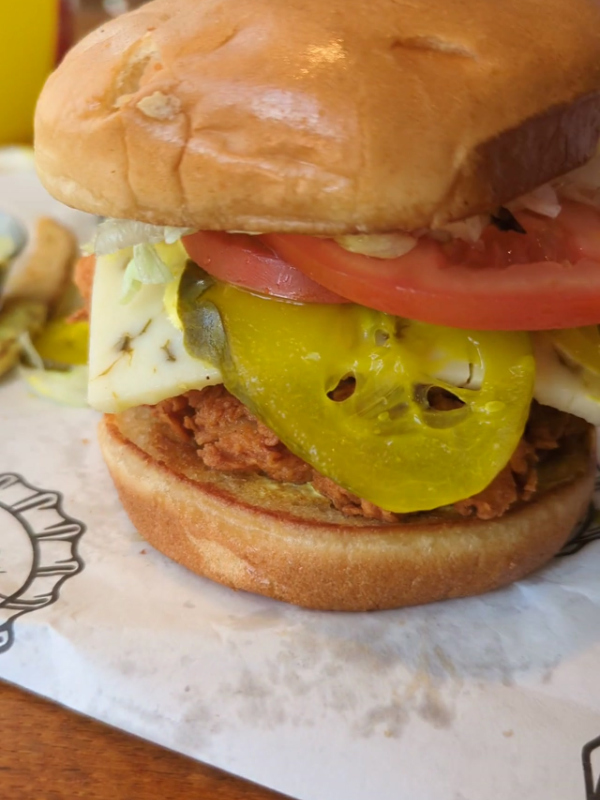 shaqs big chicken delux sandwich