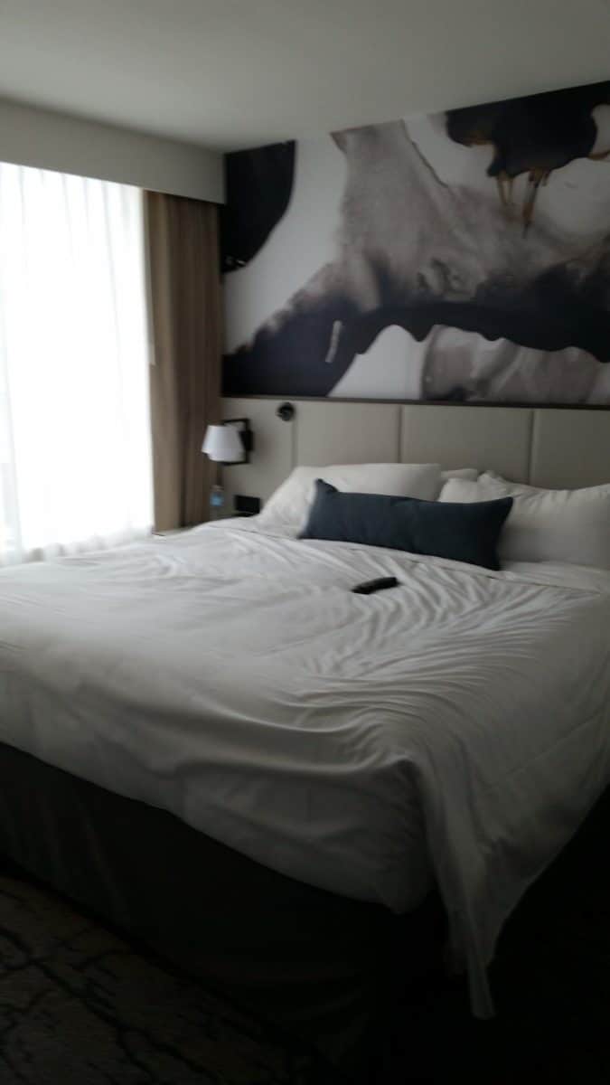 Delta Downtown Suites Vancouver King Suite Bed travel 24hr vancouver